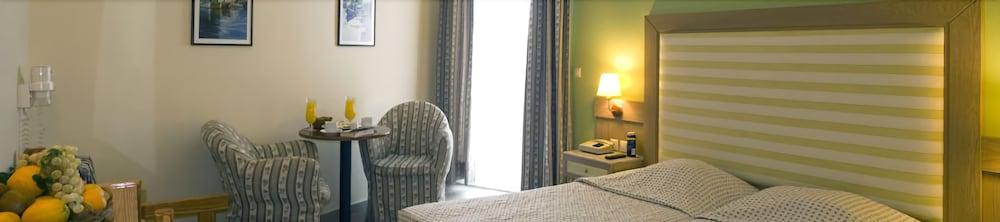 Hotel Dolfin Tolón Zewnętrze zdjęcie
