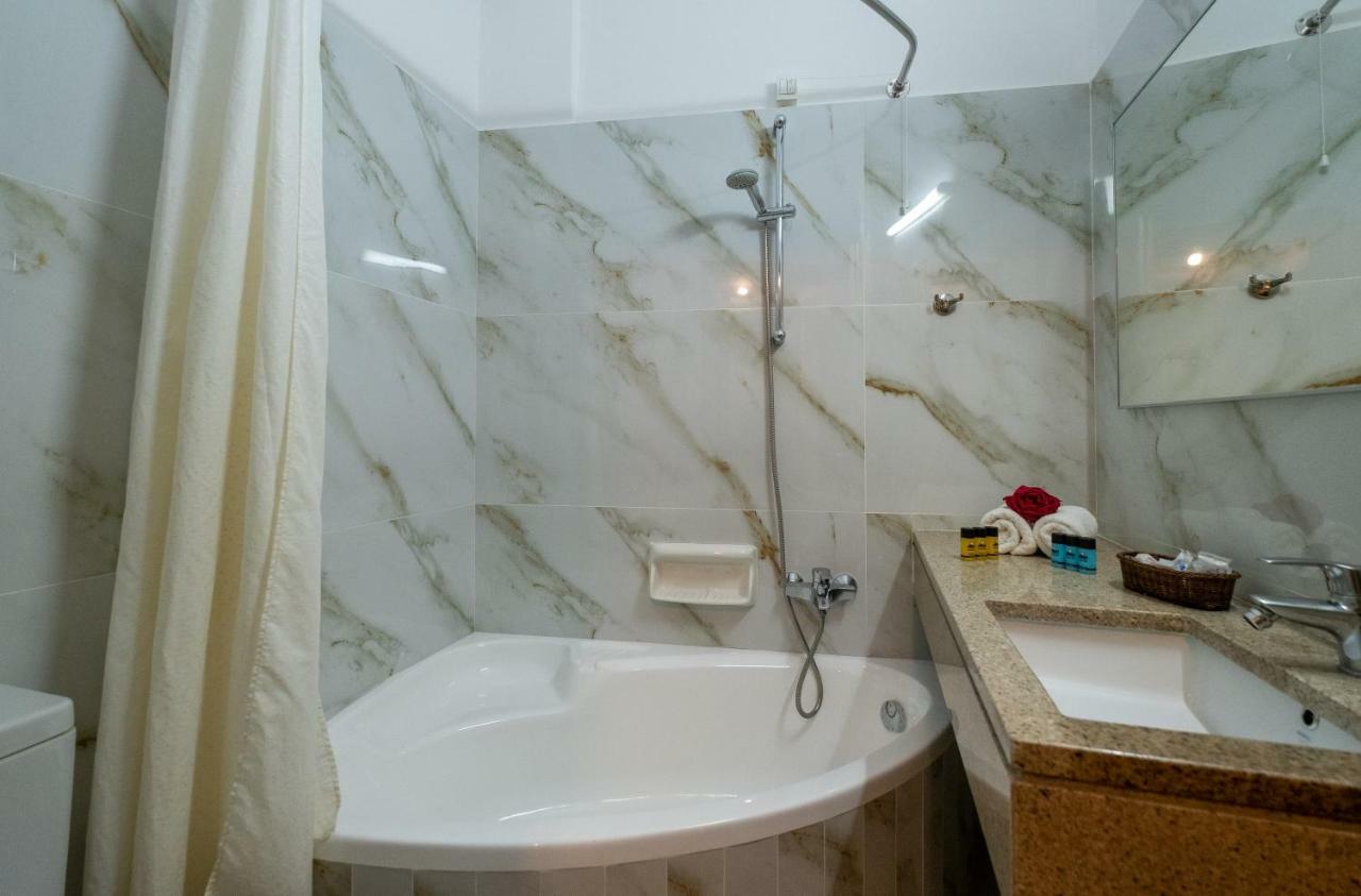 Hotel Dolfin Tolón Zewnętrze zdjęcie